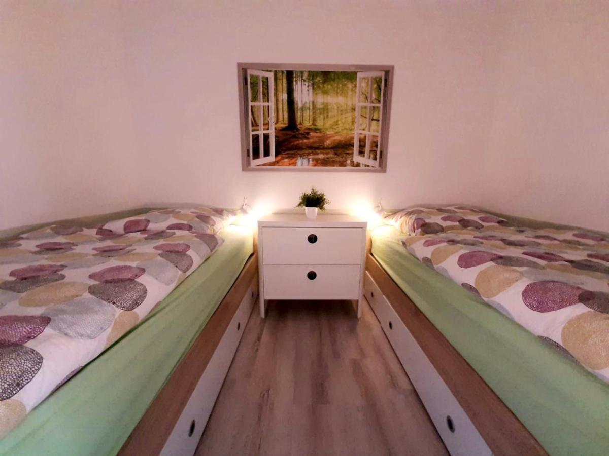 Apartmán Bocksbergglueck In Hahnenklee, Endreinigung, Bezogene Betten, Handtuecher Inklusive Goslar Exteriér fotografie